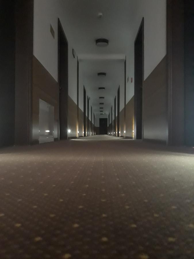 Hotel Platinum הרוביישוב מראה חיצוני תמונה