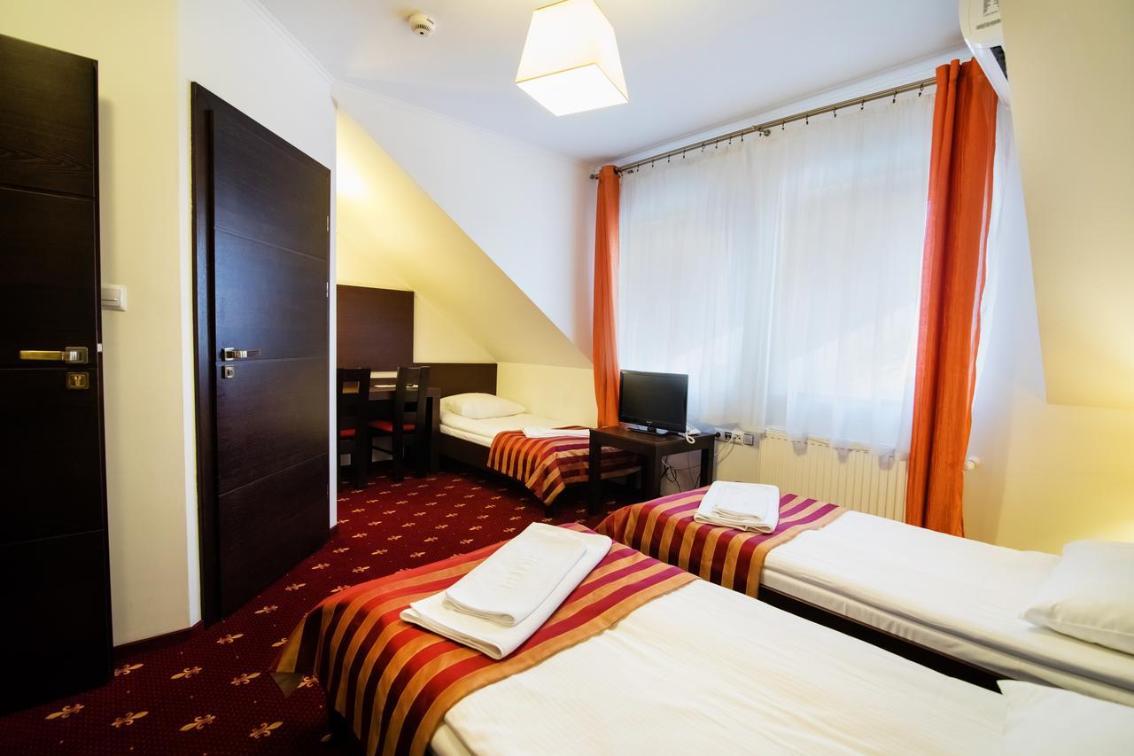 Hotel Platinum הרוביישוב מראה חיצוני תמונה
