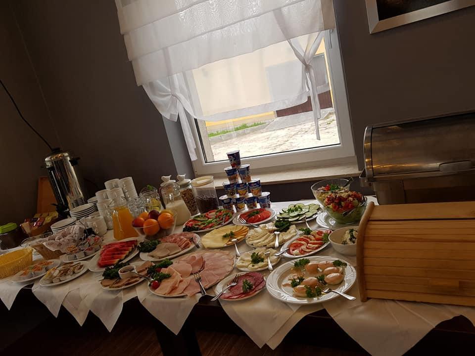 Hotel Platinum הרוביישוב מראה חיצוני תמונה