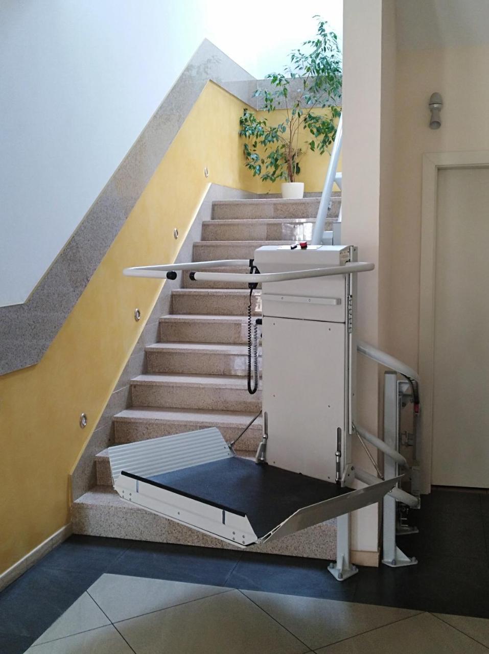 Hotel Platinum הרוביישוב מראה חיצוני תמונה